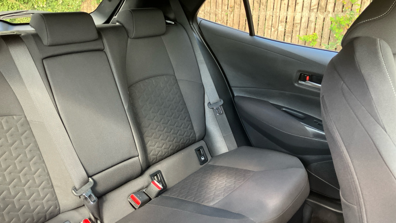 Toyota Corolla 1.8 VVT-i Hybrid Design 5dr CVT Hybrid Hatchback